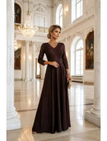 309-14 AMBER elegantní dlouhé krajkové šaty s výstřihem - čokoládové