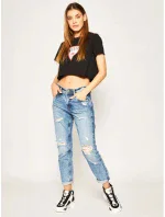 Dámské crop tričko E02I01JA911 - A996 - Guess Dámské crop tričko E02I01JA911 - A996 - Guess