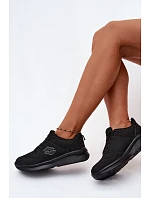 Unisex sportovní tenisky LOTTO 2401651U SOBRIO OC Černé Unisex sportovní tenisky LOTTO 2401651U SOBRIO OC Černé