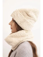 Dámská polarová souprava čepice a nákrčník s ozdobnou nášivkou béžová