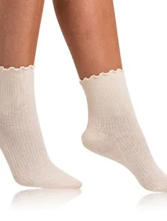 Dámské ponožky FANCY MODAL SOCKS - BELLINDA - smetanová
