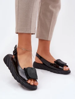 Kožené Lakované Dámské Sandály Na Klínu s Dekorací Artiker Černé 56C1564