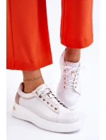 Dámská kožená sportovní obuv na platformě bíle Caressa