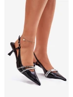 Lakované lodičky na jehlovém podpatku s ozdobnými pásky Jelmia