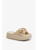Dámské pěnové pantofle s ozdobami na silné podrážce, světle béžová Bremavia Dámské pěnové pantofle s ozdobami na silné podrážce, světle béžová Bremavia