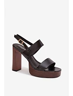 Sandály na podpatku  model 226116 Step in style