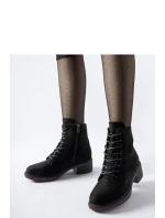 Boty na podpatku model 205084 Solea Boty na podpatku model 205084 Solea