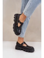 Lakované Kožené Polobotky S Přezkou Černé Zazoo 20183