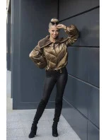 Hnědá krátká dámská oversize bunda se širokými rukávy (J9-016) Hnědá krátká dámská oversize bunda se širokými rukávy (J9-016)