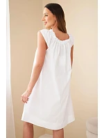 Dámské bavlněné šaty s nařaseným výstřihem a volánkem bílá Dámské bavlněné šaty s nařaseným výstřihem a volánkem bílá