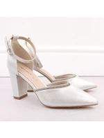 Dámské vestavěné ažurové sandály béžové Sabatina