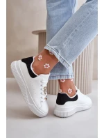 Nízké Tenisky Z Eko Kůže S Odznaky Bílo-Černé Cillione Nízké Tenisky Z Eko Kůže S Odznaky Bílo-Černé Cillione