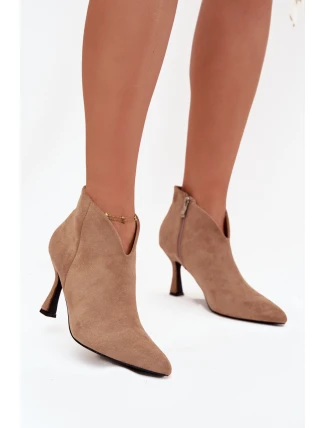 Nízké dámské kotníkové boty na jehlovém podpatku ekozamšové béžové Jolivra Nízké dámské kotníkové boty na jehlovém podpatku ekozamšové béžové Jolivra