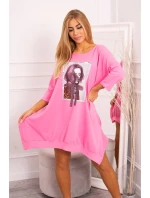 Šaty s potiskem a rozšířenou spodní částí růžové Šaty s potiskem a rozšířenou spodní částí růžové