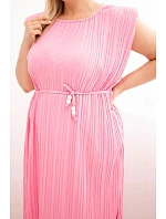 Dámské šaty plus size z viskózy, plisované s vázáním světle růžová