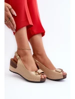 Dámské Lehké Sandály Na Klinu Comfort Shoes Béžové Efravia