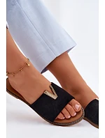 Dámské ploché nazouváky s ozdobným detailem V Černé Nelmira