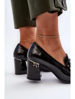 Dámské lakované lodičky na podpatku černé D&A MR38-973