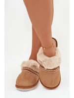 Dámské pantofle s kožíškem a výšivkou – camel Devianne