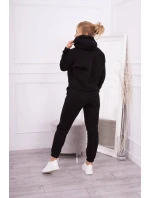 Zateplená souprava s mikinou vázanou ve spodní části černé barvy Zateplená souprava s mikinou vázanou ve spodní části černé barvy