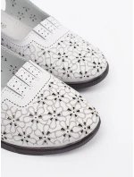 Moderní bílé dámské sandály Obcas Moderní bílé dámské sandály Obcas