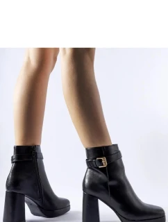 Boty na podpatku  model 204725 Solea