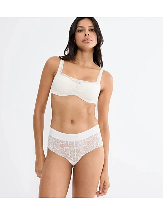 BODY MAKE-UP ILLUSION LACE - Balkonová podprsenka s comfort wire: opora bez tlačení Triumph