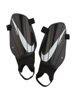 Pánské fotbalové chrániče NK Charge GRD M SP2164 010 - Nike