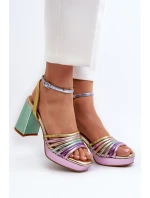Dámské sandály na podpatku D&A CR920 Multikolor Dámské sandály na podpatku D&A CR920 Multikolor