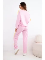 Dámská tepláková souprava Masełko s lampasy a volnou mikinou cukrově růžová