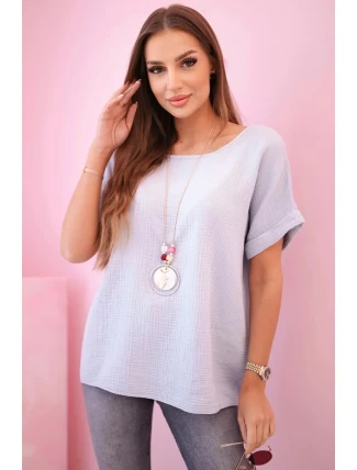 Mušelínová halenka s náhrdelníkem fuchsie