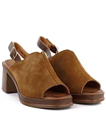 Dámské kožené semišové sandály na podpatku Vinceza 26-39995