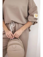 Dámský set máslový s volnou mikinou a kalhotami s nápisem LOVE fango Dámský set máslový s volnou mikinou a kalhotami s nápisem LOVE fango