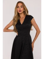 M892 Přiléhavé šaty se skládanými záhyby - černé