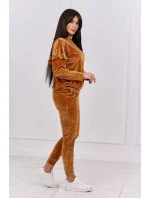 Velurová souprava s volánky velbloud Velurová souprava s volánky velbloud