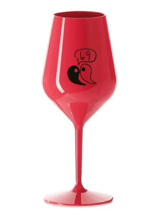 69 - červená nerozbitná sklenice na víno 470 ml
