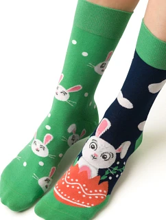 Dámské asymetrické ponožky 078