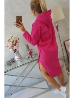 Šaty s kapucí a bočním rozparkem fuchsiová Šaty s kapucí a bočním rozparkem fuchsiová