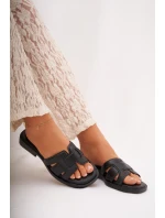 Dámské nazouváky na nízkém podpatku černé Lorania