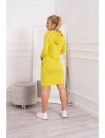 Šaty s kapucí a kapsami na kiwi