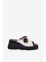 Elegantní Dámské Kožené Pantofle Na Klínu S Ozdobou Béžové Artiker 56C1585