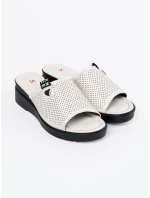 Luxusní dámské  nazouváky bílé platforma