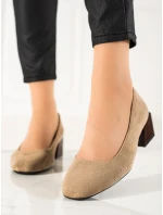 Moderní hnědé lodičky dámské na širokém podpatku Moderní hnědé lodičky dámské na širokém podpatku