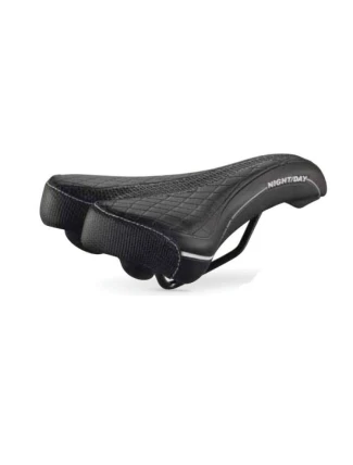 NIGHT/DAY sedlo černé