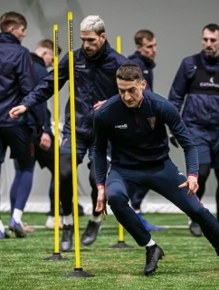 Tréninková hůl 1,6 m fialová 100704