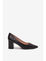 Dámské lodičky na blokovém podpatku se špičatou špičkou Ryvessa – černé Dámské lodičky na blokovém podpatku se špičatou špičkou Ryvessa – černé