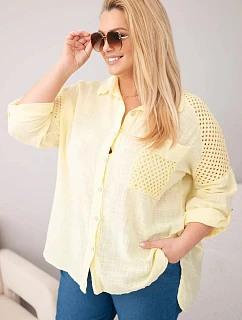 Dámská bavlněná košile Plus Size s límečkem a krajkovou vsadkou žlutá