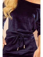 Sportovní dámské velurové šaty v tmavě modré barvě se zavazováním a kapsičkami 13-130