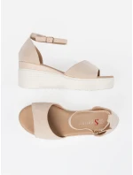 Pohodlné dámské sandály Jasnobeżowy na klínku Pohodlné dámské sandály Jasnobeżowy na klínku