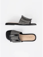 Praktické Czarno-biały dámské  nazouváky na plochém podpatku